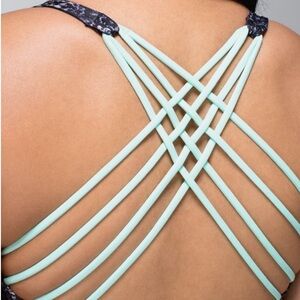 Lululemon Free To Be Bra *Wild • Black/Mint • 6
